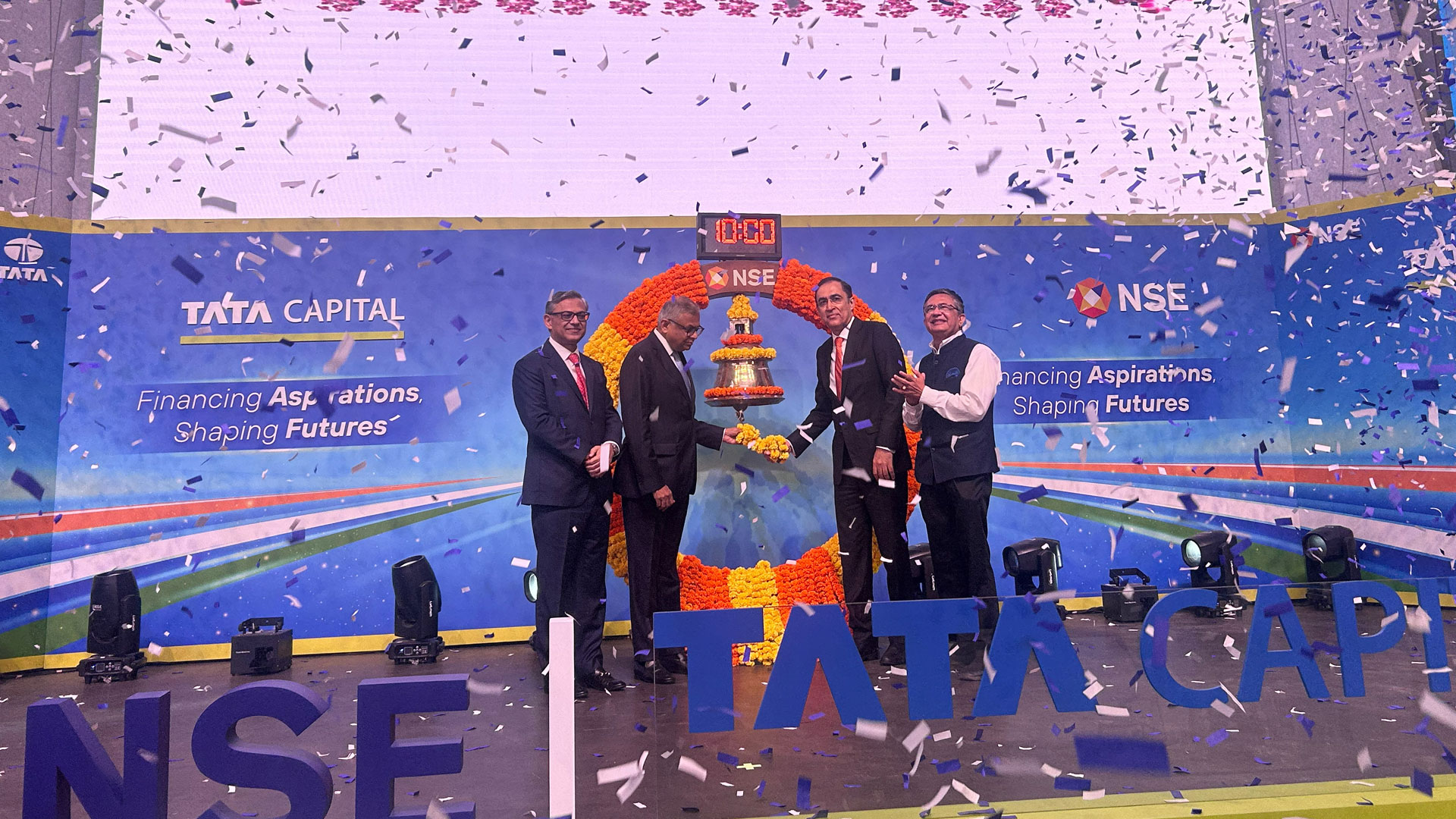 The listing at 10.00 am